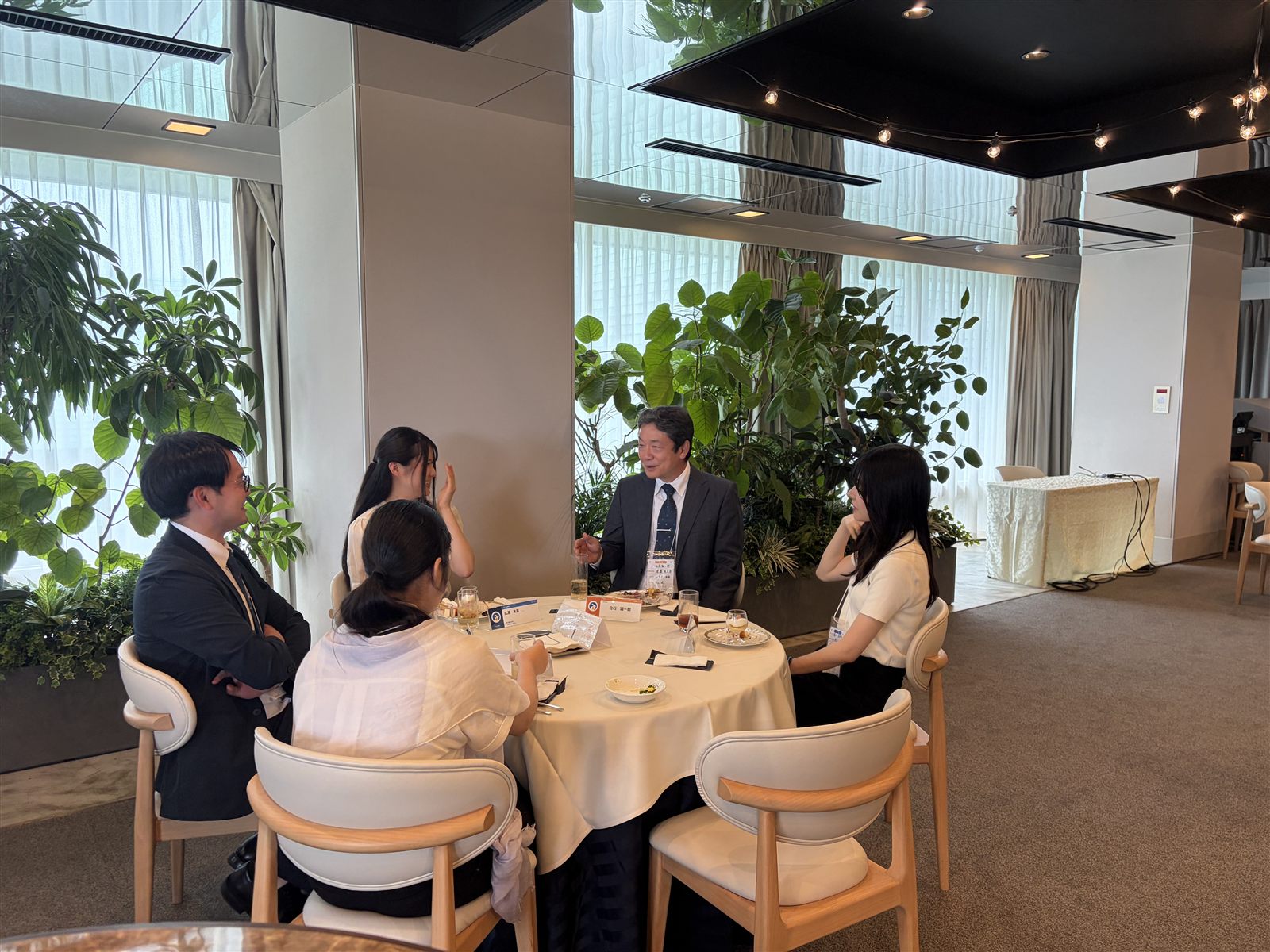 ホテルのカフェでの相談会